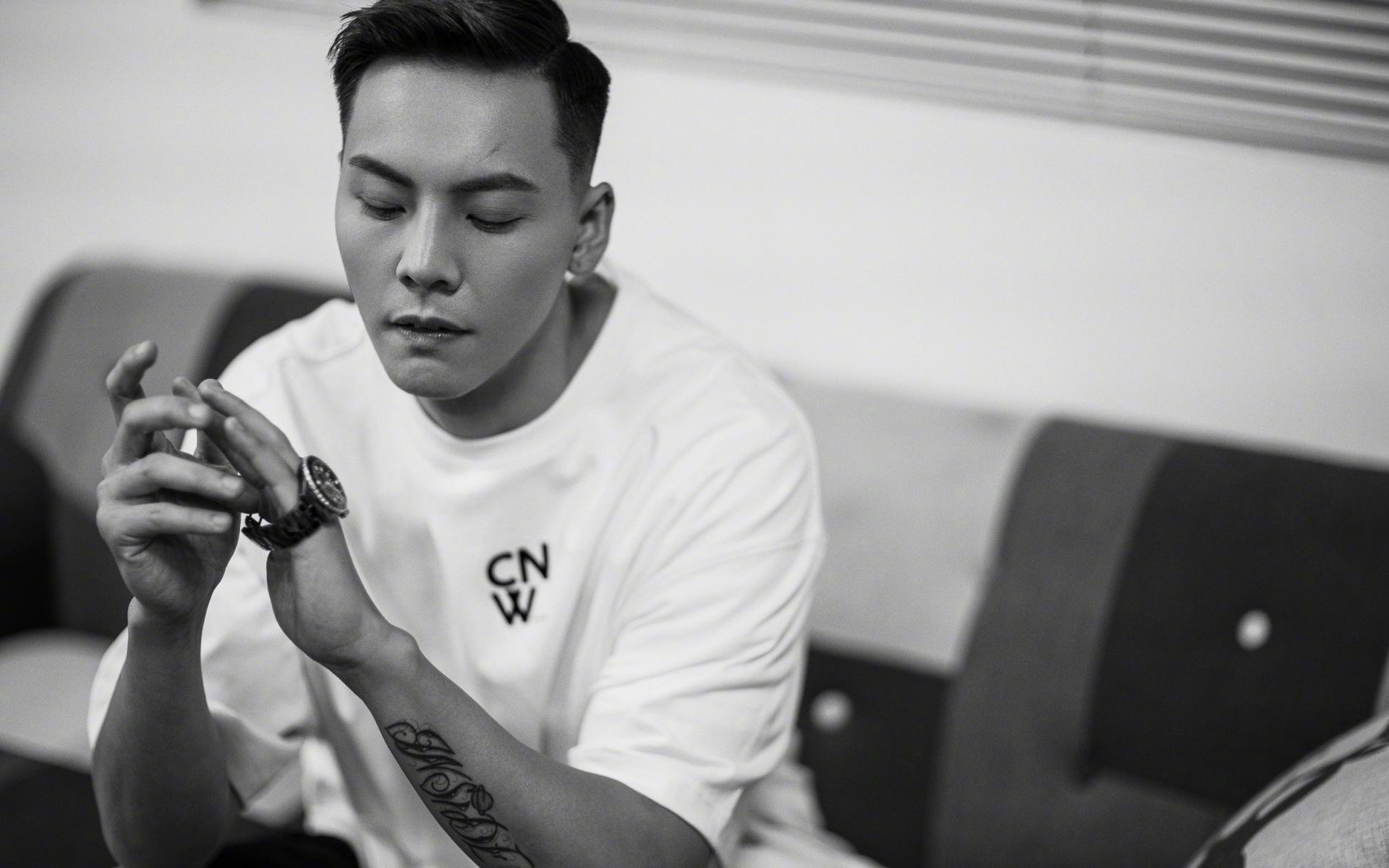 赛场上的无限突破:最炫技巧和创意传球盘点,赛场上的无限突破_最炫技巧和创意传球盘点一样吗